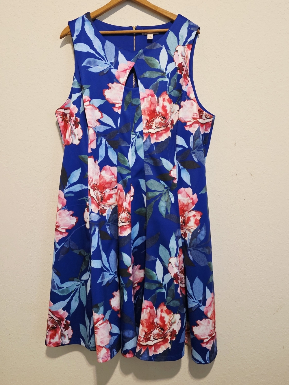 db Dress Barn Est. 1962 Dress Floral Blue Sleeveless Coastal Tropical SZ 18